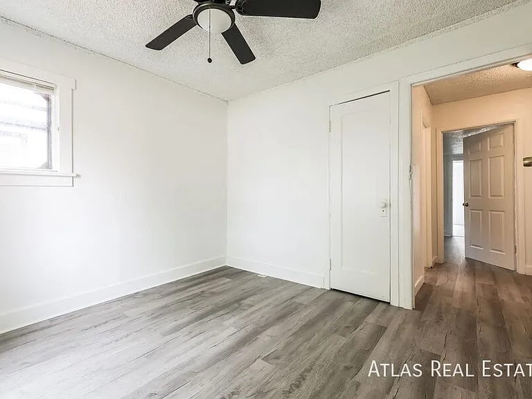 628 S Stuart St — Photo 6