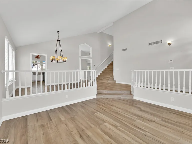 8112 Tropic Isle Cir — Photo 5
