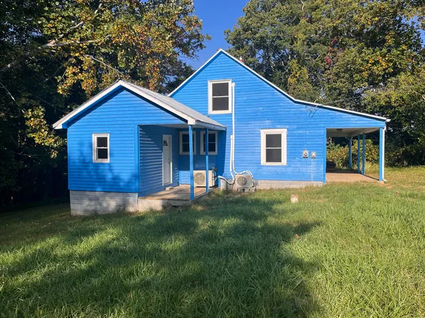 931 Countyline Church Rd SE, Floyd, VA 24091