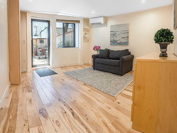 4th image of 306 E 82nd St #1C