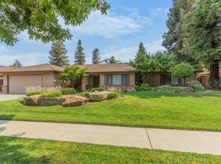 1661 E Fallbrook Ave, Fresno, CA