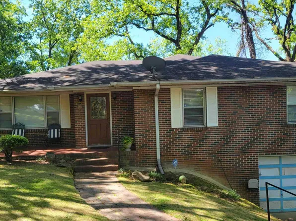 750 78th Pl S, Birmingham, AL 35206
