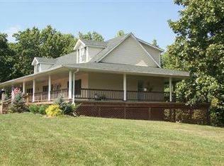 95 John Denny Rd, Falmouth, KY 41040