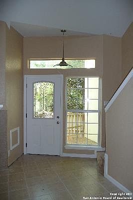 3rd image of 1762 THOUSAND OAKS