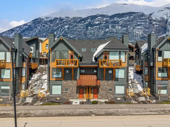 1200 S Three Sisters Pkwy #102G, Canmore, AB T1W 0L8