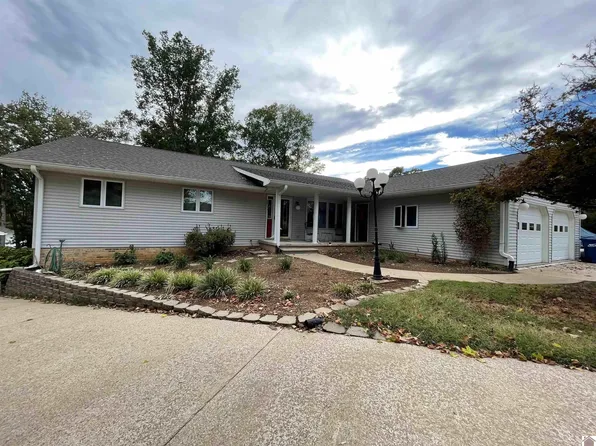 251 Driftwood Dr, Cadiz, KY 42211