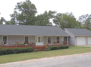 16525 Ivy Ln, Rogers, AR 72756