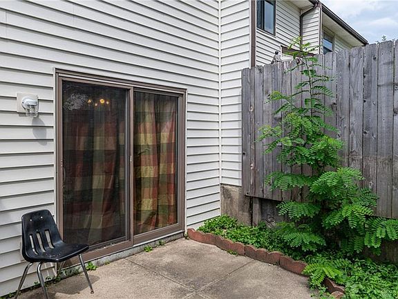 4th image of 6470 Quintessa Ct