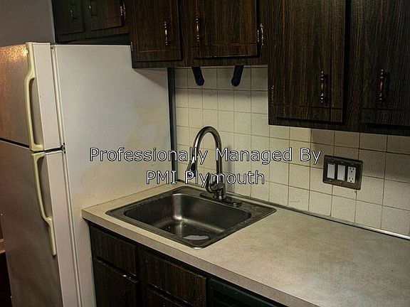 4th image of 267 Lake St Unit 1