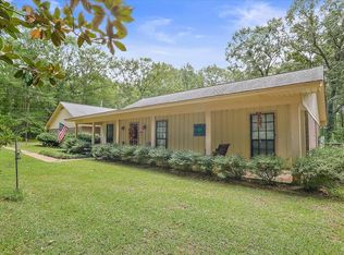 713 S Springlake Cir, Terry, MS 39170
