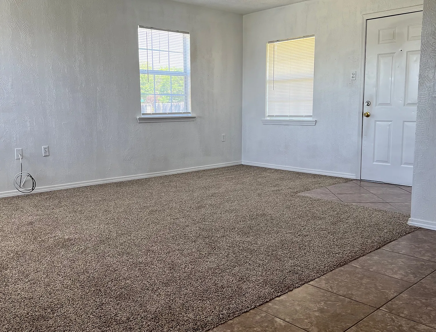 2602 NW Commerce Circle, Runyon - 1 — Photo 2