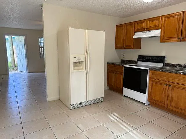 4911 Gulfstream Rd — Photo 7