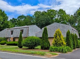 70 Riverside Dr #5, Florence, MA 01062