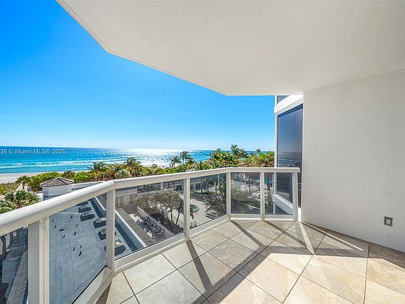5th image of 4779 Collins Ave APT 501