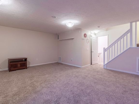 4th image of 7003 Pleasant Colony Way