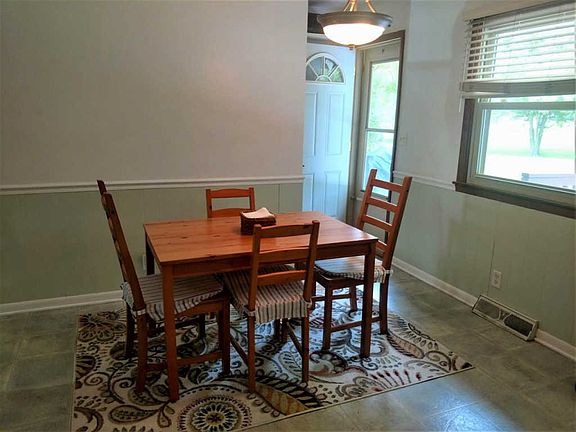 4th image of 3129 Durham Ct
