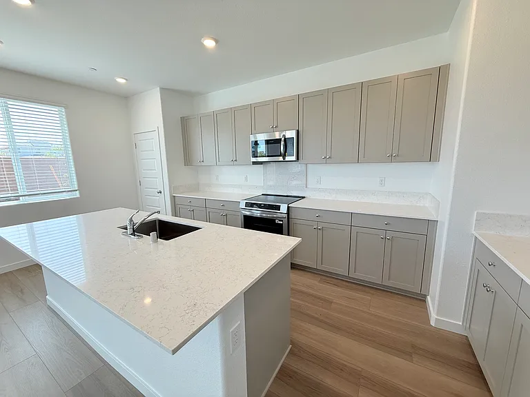 8372 Valpane Way — Photo 16