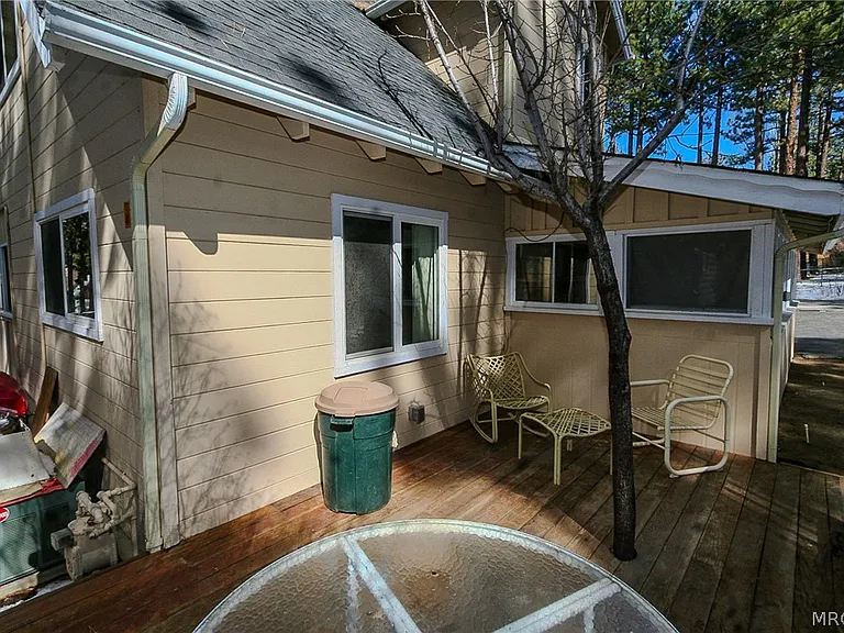 664 Barret Way — Photo 40