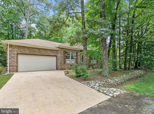 1 Moby Dick Dr, Ocean Pines, MD 21811
