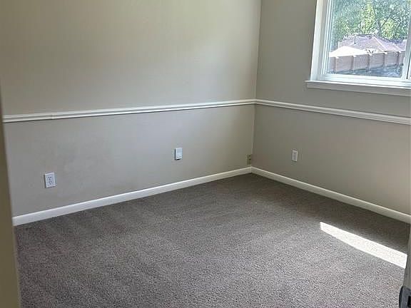 4th image of 206 Sunnyview Ave #B