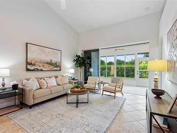 5th image of 4810 Turnberry Cir
