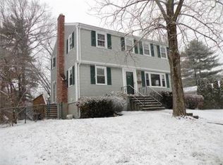 11 John Alden Cir, Bellingham, MA 02019