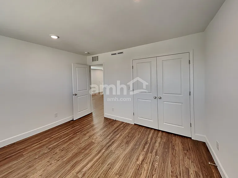 9132 Liberty Cap Ct — Photo 15