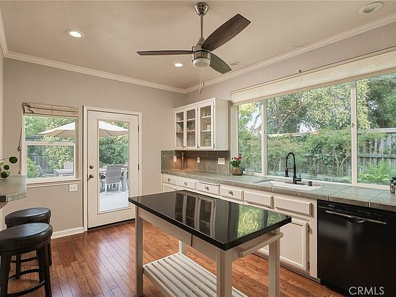 3rd image of 515 Mission Santa Fe Cir