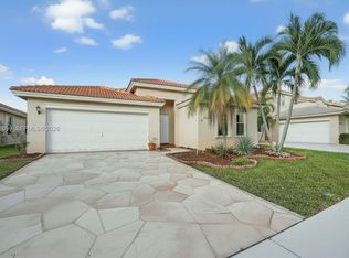 14125 S Cypress Cove Cir, Fort Lauderdale, FL 33325