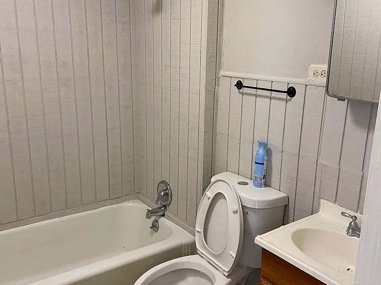 120 Freeze Ave NW — Photo 9
