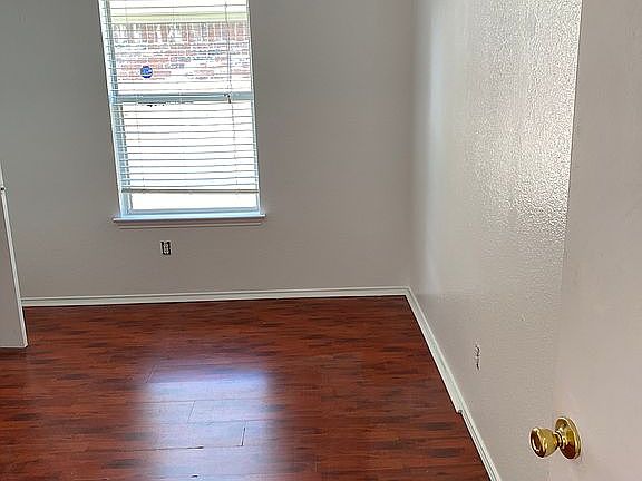 5th image of 5908 York River Dr