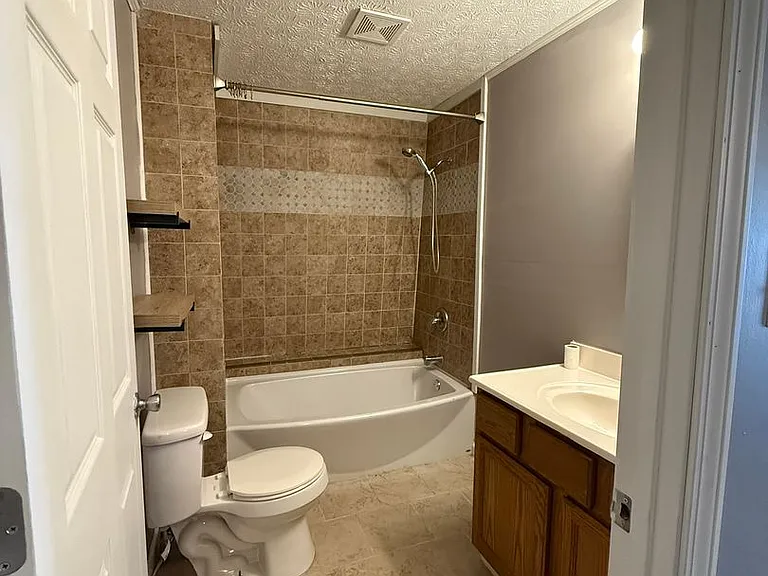 4709 McCloud Rd — Photo 14