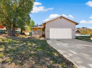 18330 Basil Dr, Tehachapi, CA 93561