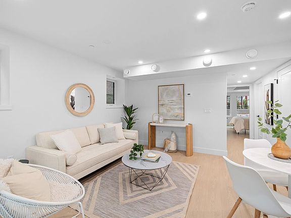 2nd image of 2135 E Pender St #102
