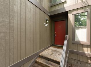 11914 W Briar Patch Dr, Midlothian, VA 23113