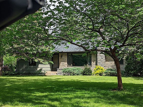 2nd image of 2635 Burd Pl