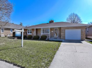 1024 Waverly Pl, Joliet, IL 60435