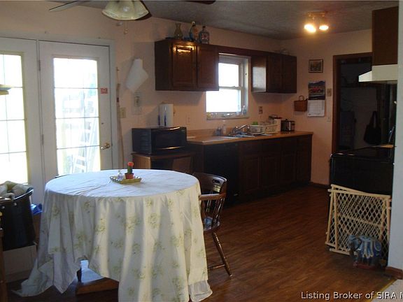 5th image of 530 Colony Drive