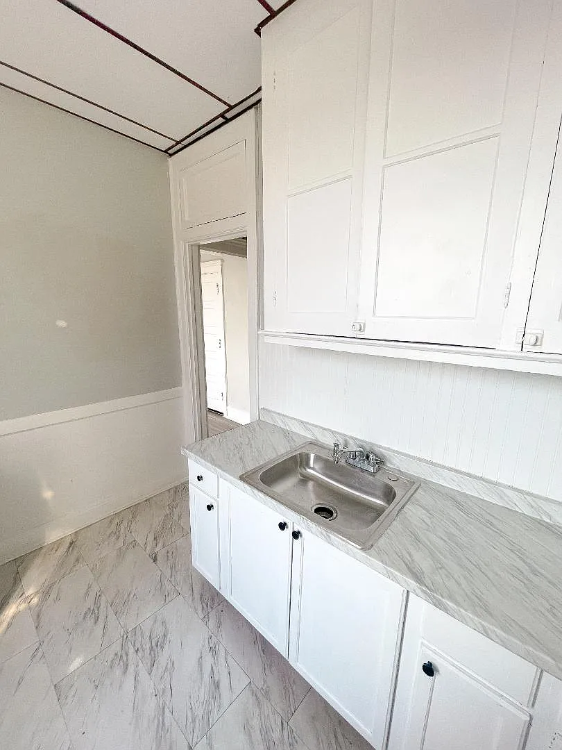 601 Main St - unit 7 — Photo 2
