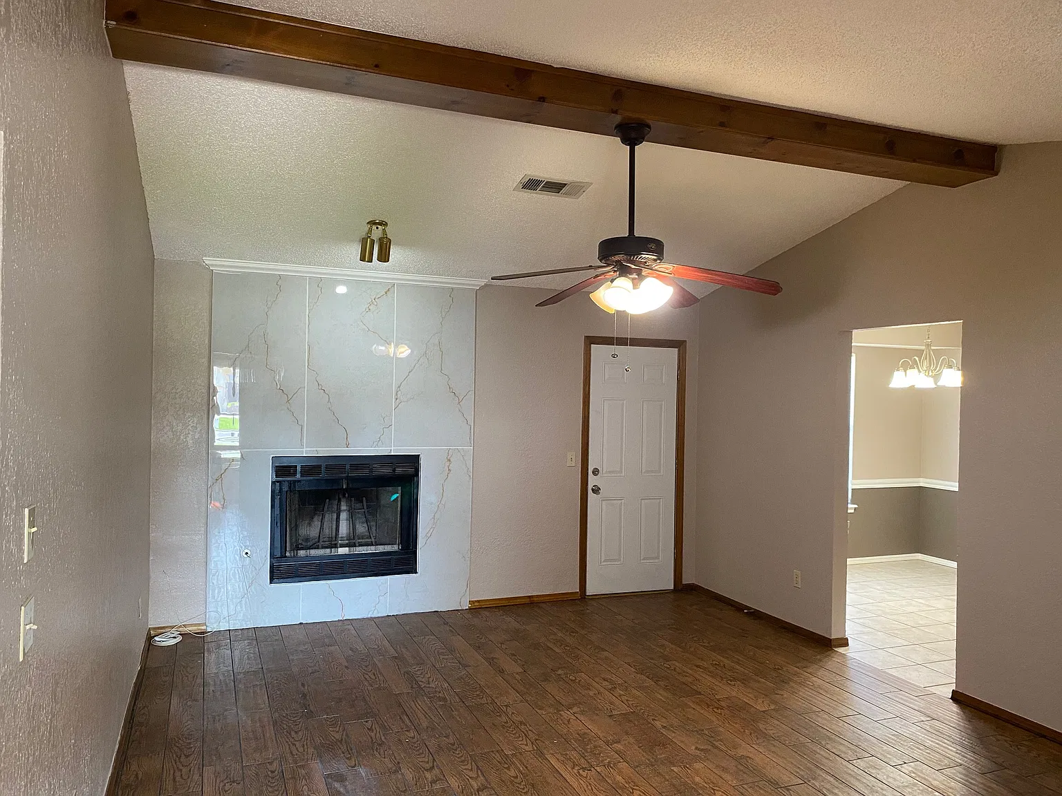3 bed, 1118 sqft, $1,450 — Photo 3