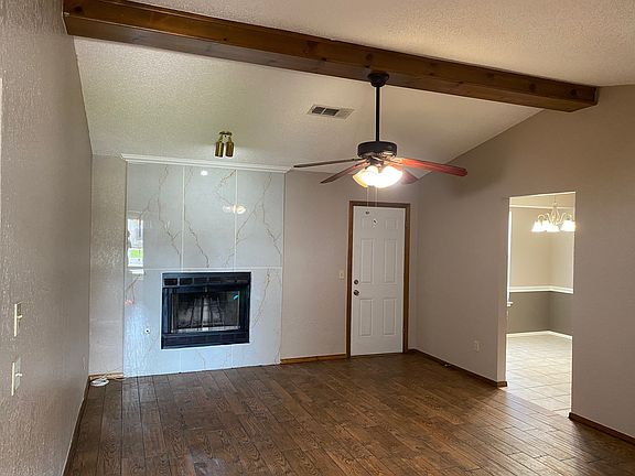 3rd image of 10021 S Blackwelder Ave
