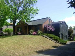 36 Sunset Rd, Averill Park, NY 12018