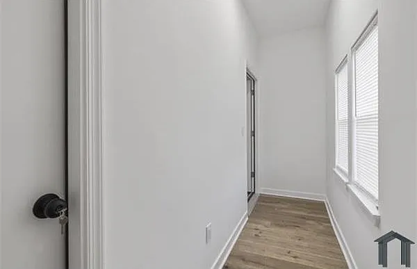 2 bed, $1,660 — Photo 4