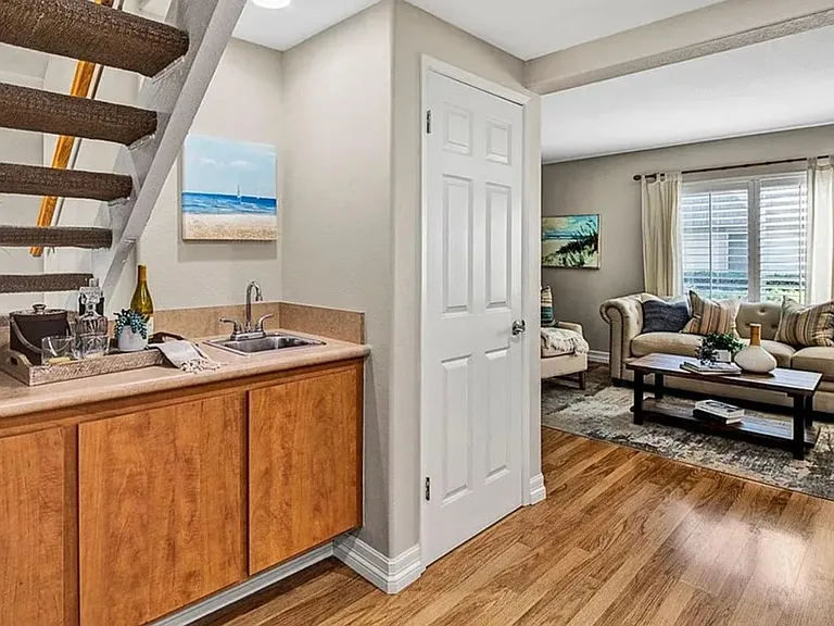 10408 Echo River Ct — Photo 28