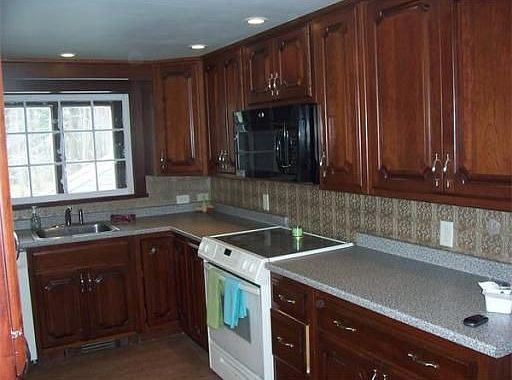4th image of 29 Brick Kiln Ln