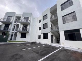 601 E Okeechobee Rd #303, Hialeah, FL 33010