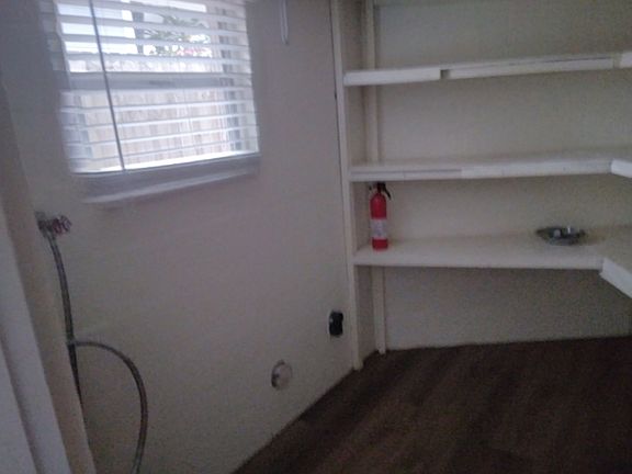 4th image of 1632 E Concord St
