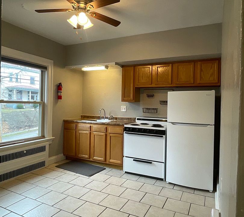 1st image of 168 N Balph Ave APT 2