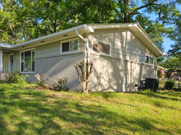 3221 Northview Dr, Meridian, MS 39305