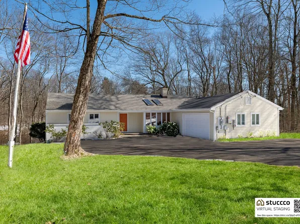 551 Canoe Hill Road, New Canaan, CT 06840